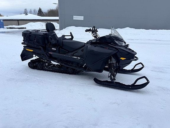 Ski-Doo Expedition 900 Ace Turbo R Luftfjädring 154"