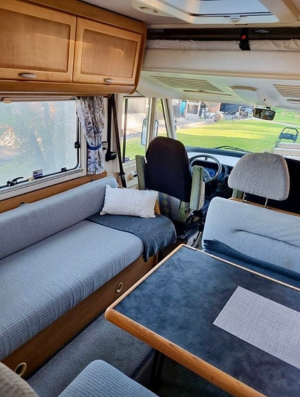 HYR HYMER B544 HUND TILLÅTEN 3 of 8