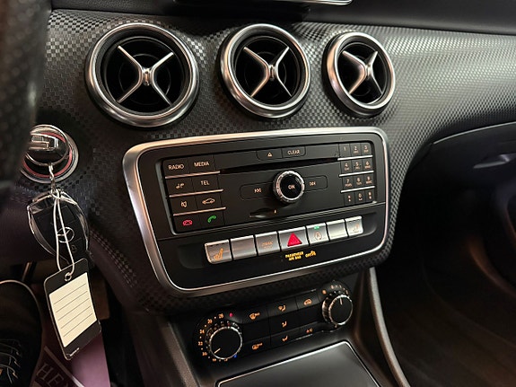 Mercedes-Benz A180 24 of 25