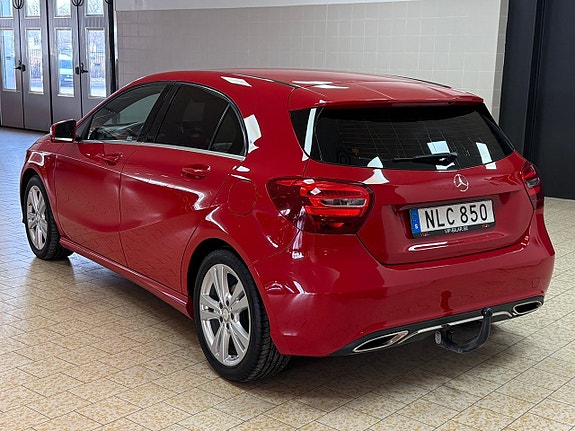 Mercedes-Benz A180 5 of 5