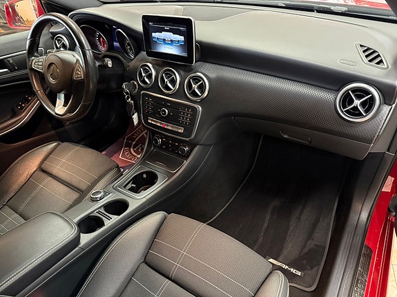 Mercedes-Benz A180 18 of 25