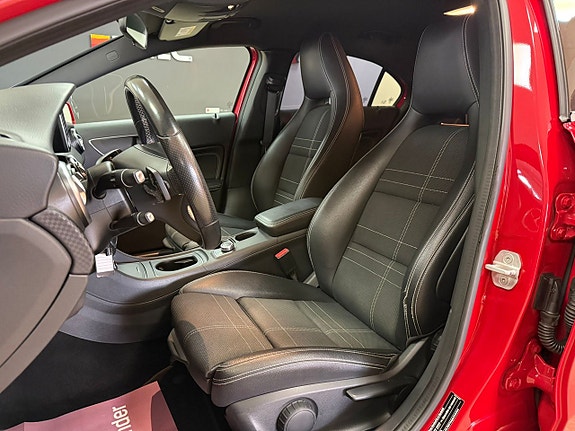 Mercedes-Benz A180 14 of 25