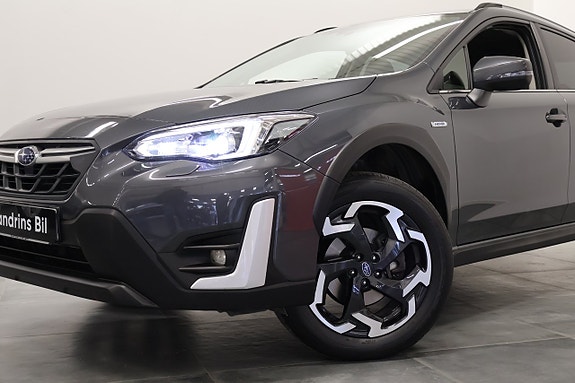 Subaru XV 2 of 5