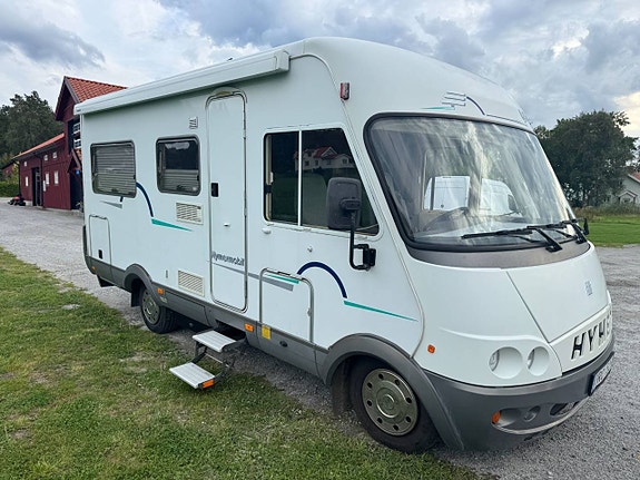 Hymer B 574