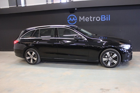 Mercedes-Benz C300 e 2 of 5