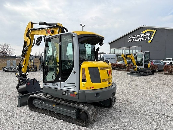 Wacker Neuson ET65 med knäckbom