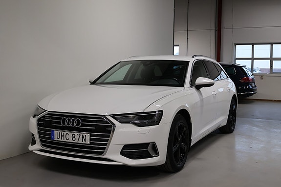 Audi A6 4 of 5