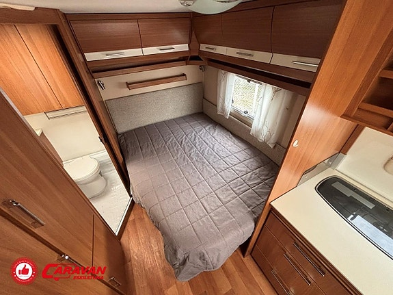 Kabe CLASSIC 470 XL KS* / Markis 13 of 24