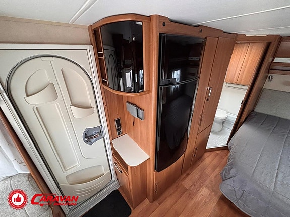 Kabe CLASSIC 470 XL KS* / Markis 10 of 24