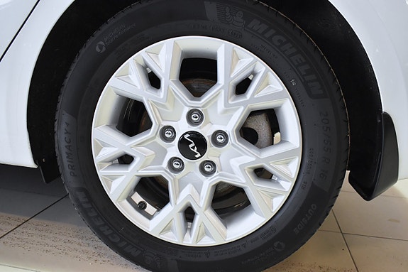 Kia Ceed 17 of 17