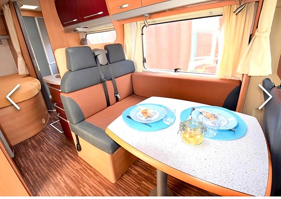 HYR Premium Husbil Eura Mobil Style  Ledig V 32 V33 4 of 10