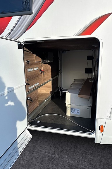 Kabe Travel Master Imperial I 910 QB Stödben 27 of 27