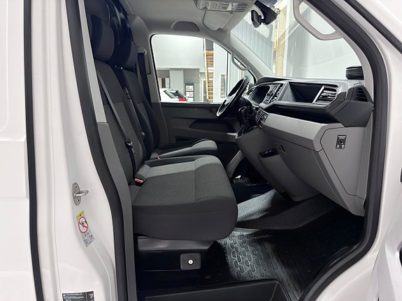 Volkswagen Transporter 29 of 30