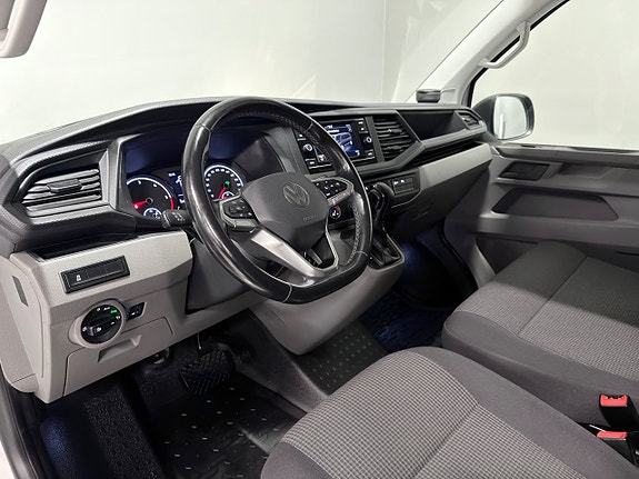 Volkswagen Transporter 19 of 30