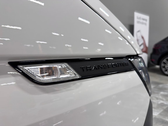 Volkswagen Transporter 15 of 30