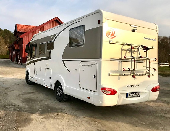 Eura Mobil IL 725 QB Automat Premium UNIK 2 of 9