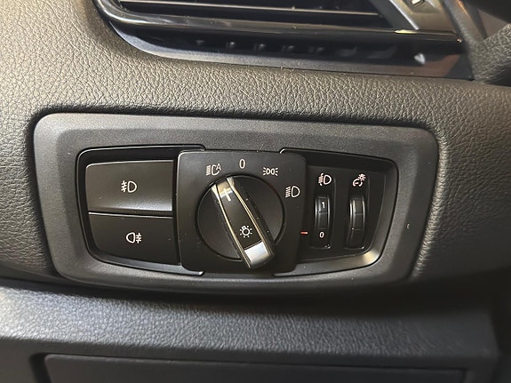 BMW 218 13 of 14