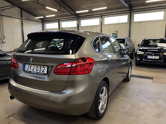 BMW 218 6 of 14