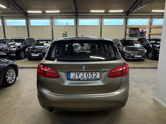 BMW 218 5 of 14