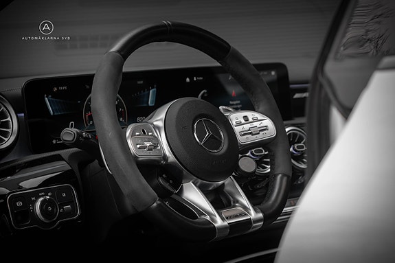 Mercedes-Benz AMG GT Roadster 10 of 29
