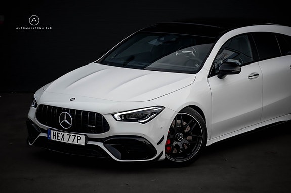 Mercedes-Benz AMG GT Roadster 3 of 5