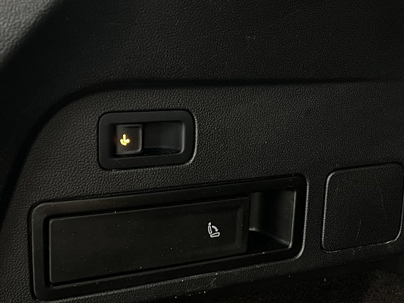 Volkswagen Tiguan Allspace 29 of 30
