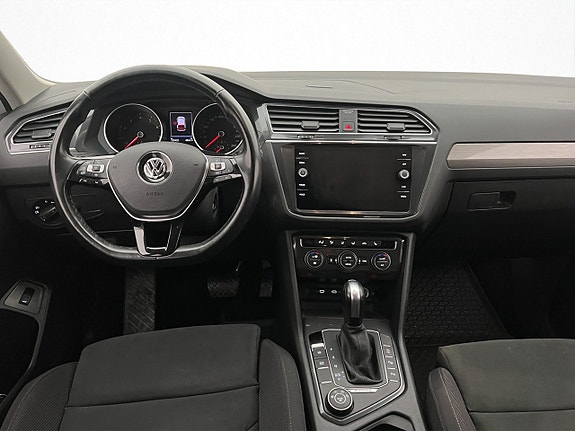 Volkswagen Tiguan Allspace 11 of 30