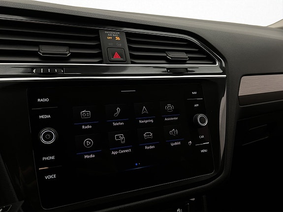 Volkswagen Tiguan Allspace 18 of 30