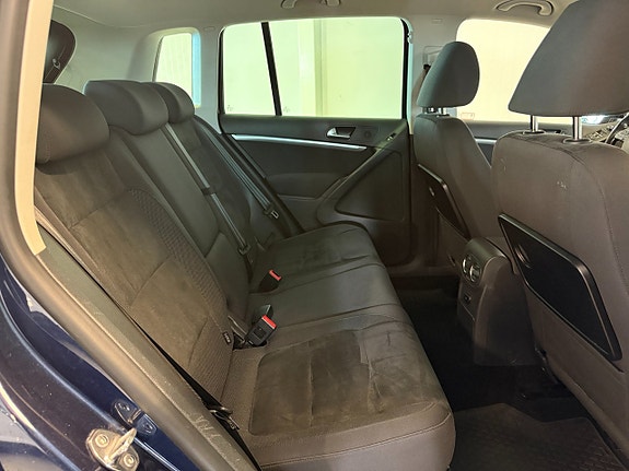 Volkswagen Tiguan 8 of 13