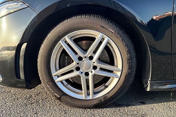 Mercedes-Benz A180 d 11 of 24