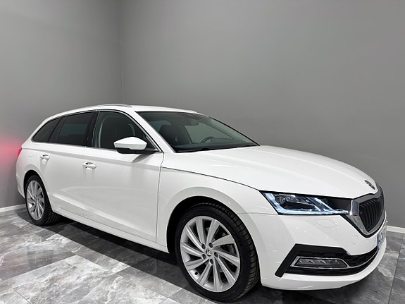 Skoda Octavia 10 of 30