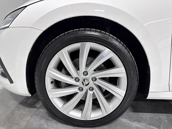 Skoda Octavia 12 of 30