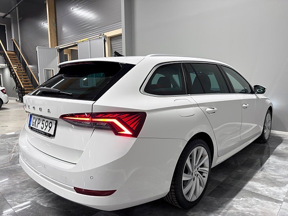 Skoda Octavia 8 of 30