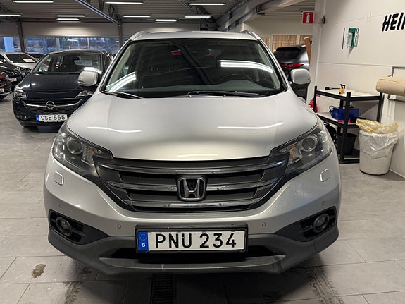 Honda CR-V 8 of 16