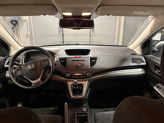 Honda CR-V 11 of 16