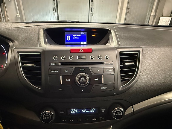 Honda CR-V 14 of 16