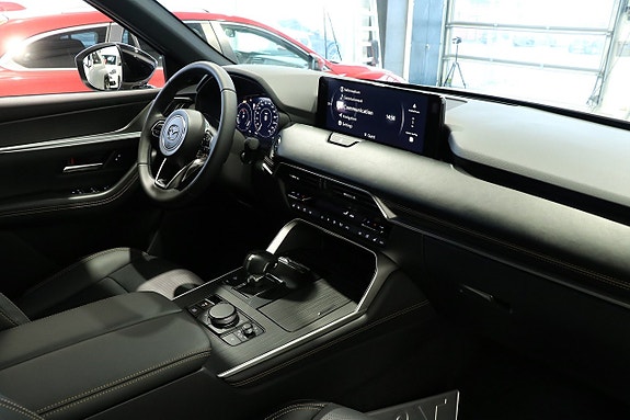 Mazda CX-60 12 of 19