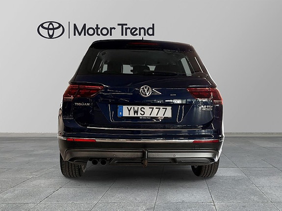Volkswagen Tiguan 4 of 15