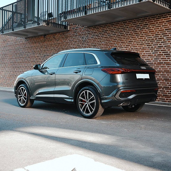 Audi Q5 5 of 5