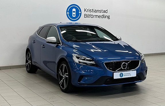 Volvo V40 7 of 12