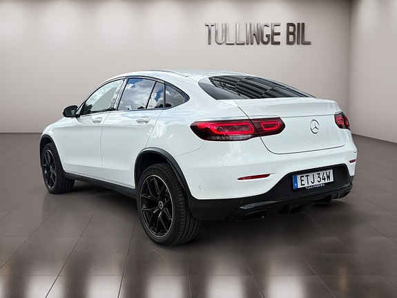 Mercedes-Benz GLC300 de 3 of 5