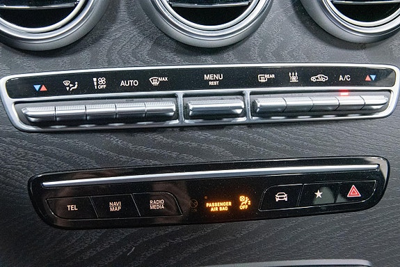 Mercedes-Benz GLC300 de 20 of 26