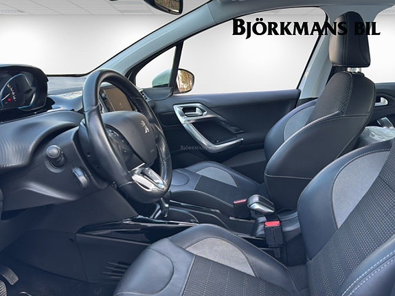 Peugeot 2008 8 of 14