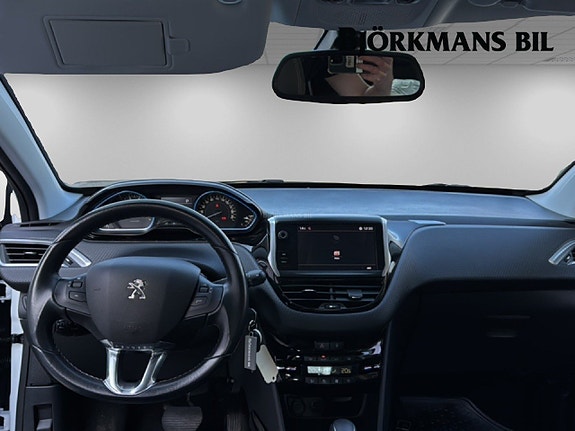 Peugeot 2008 7 of 14