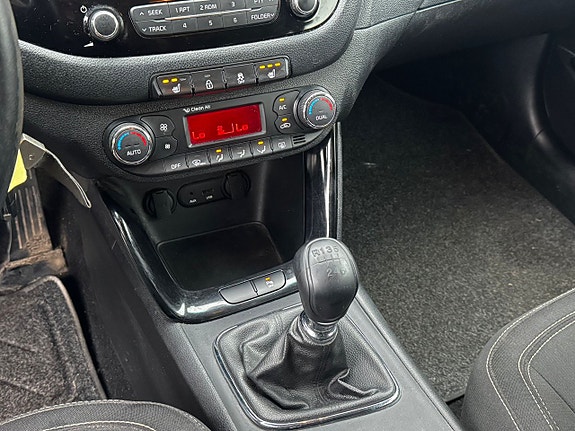 Kia Ceed 18 of 22