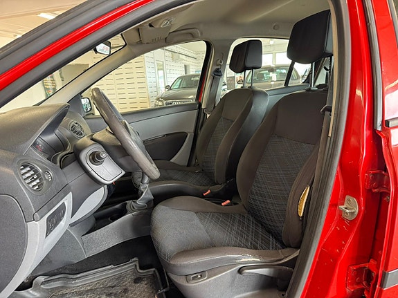 Renault Clio 5 of 14
