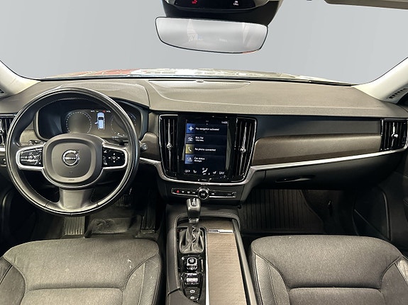 Volvo V90 Cross Country 8 of 19