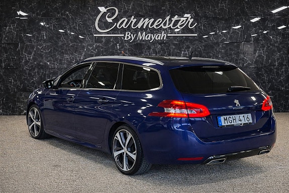 Peugeot 308 3 of 5