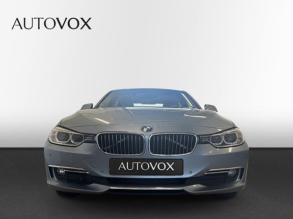 BMW 320 5 of 14
