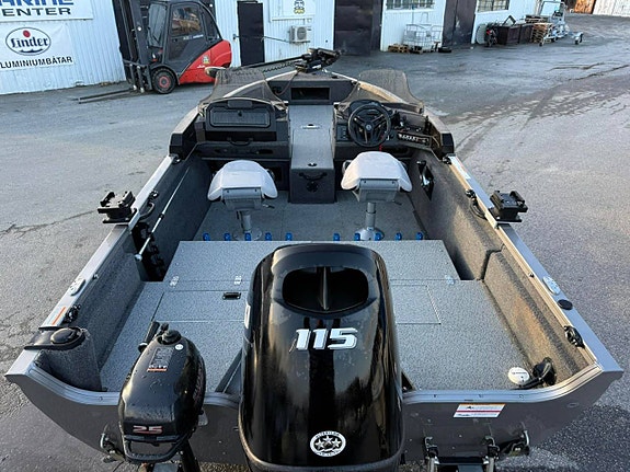 Crestliner 1650 Fish Hawk & Suzuki 115 hk 4-takt -2021 5 of 5